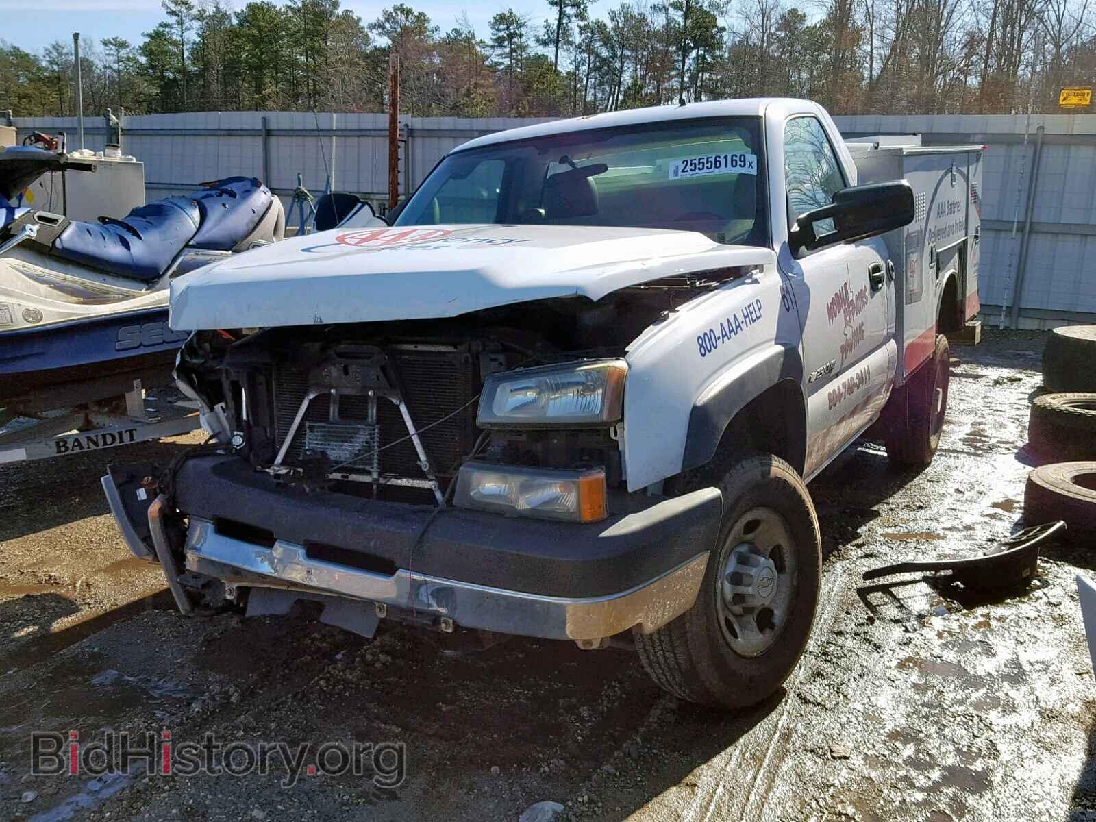 2005 CHEVROLET SILVERADO - VIN: 1GBHC24U65E156254 - Фото 2