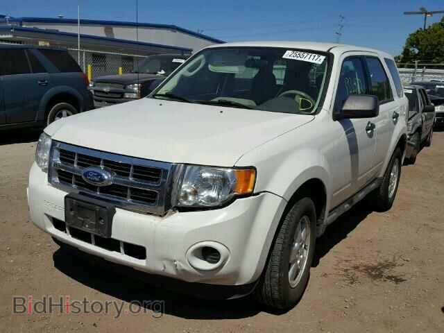 2011 FORD ESCAPE - VIN: 1FMCU0C72BKA50721 - Photo 2