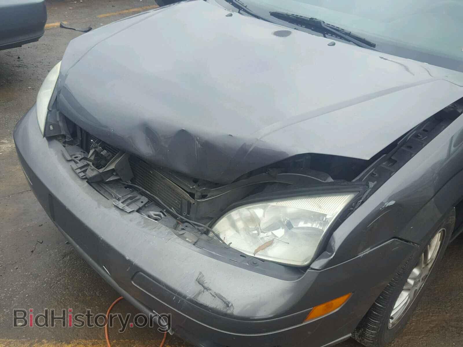 2005 FORD FOCUS - VIN: 3FAFP37N65R134968 - Фото 9