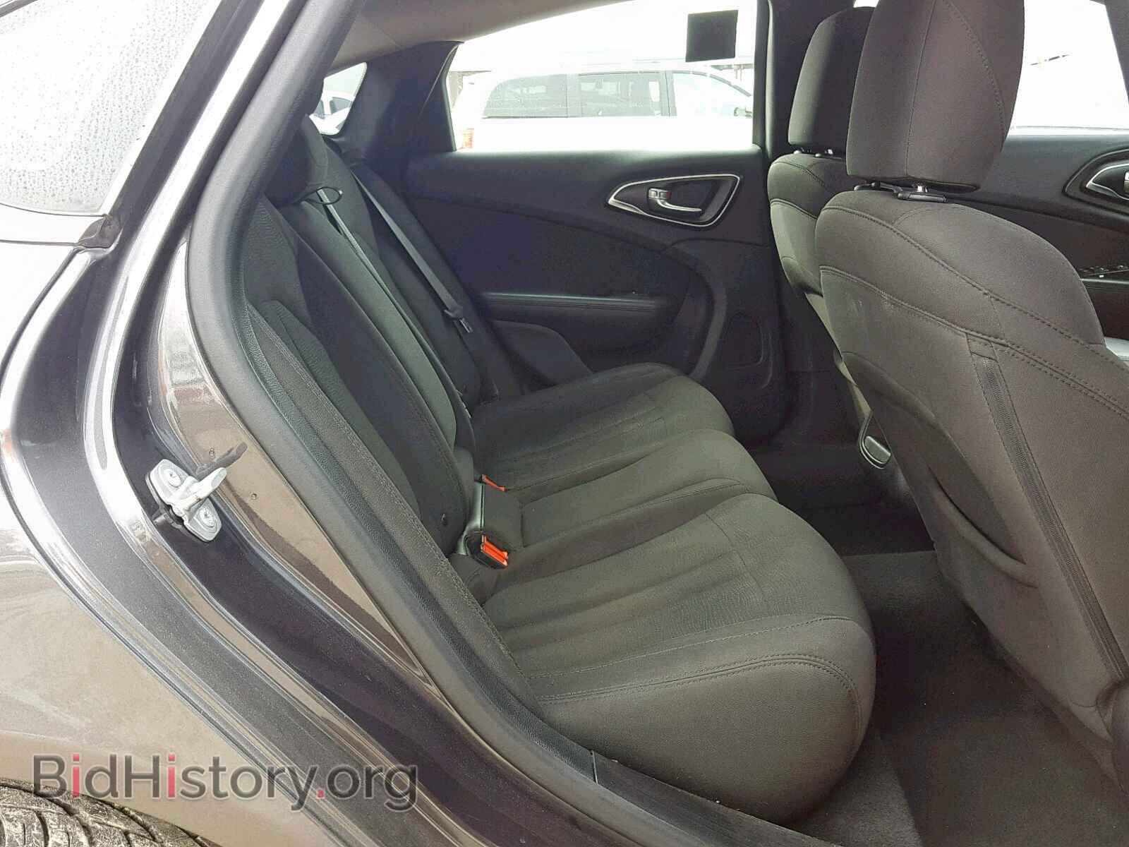 2016 CHRYSLER 200 - VIN: 1C3CCCAB8GN137078 - Фото 6