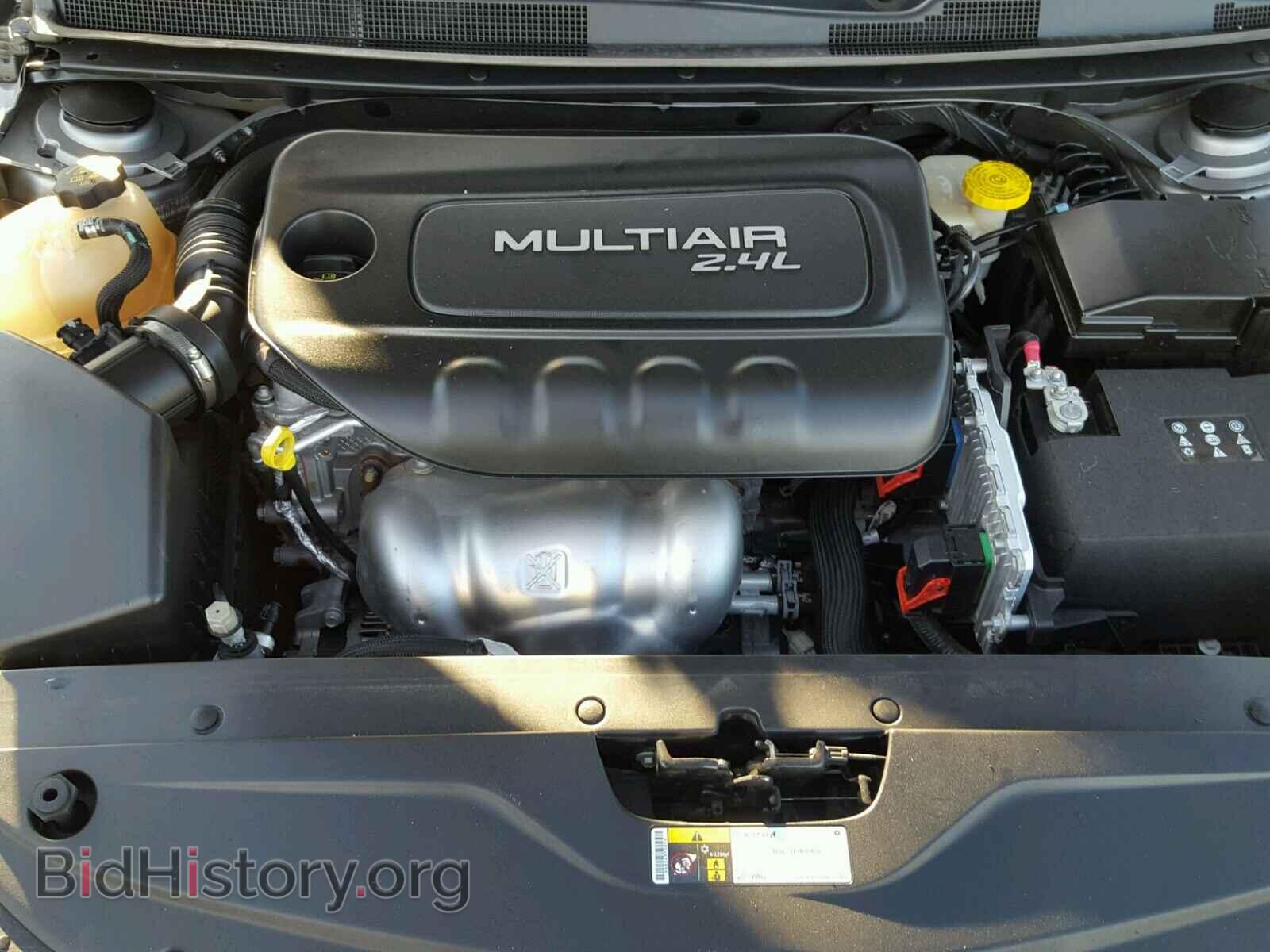 2016 CHRYSLER 200 - VIN: 1C3CCCAB2GN164325 - Photo 7