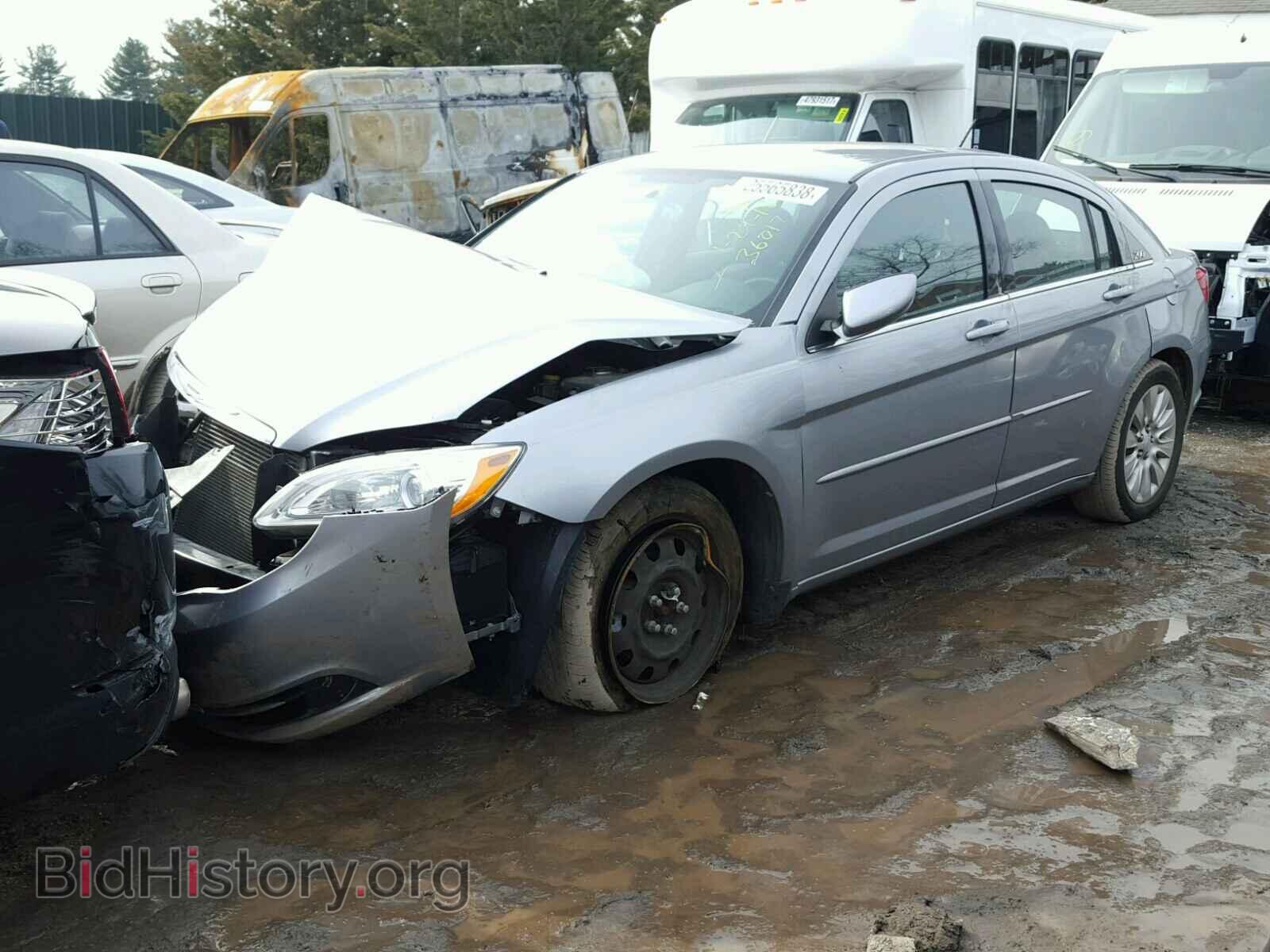 2013 CHRYSLER 200 - VIN: 1C3CCBAB1DN636150 - Photo 2