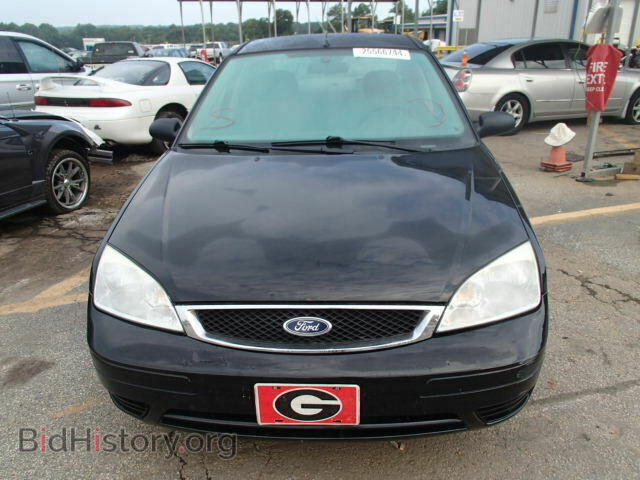 2005 FORD FOCUS - VIN: 1FAFP34N45W270131 - Фото 9
