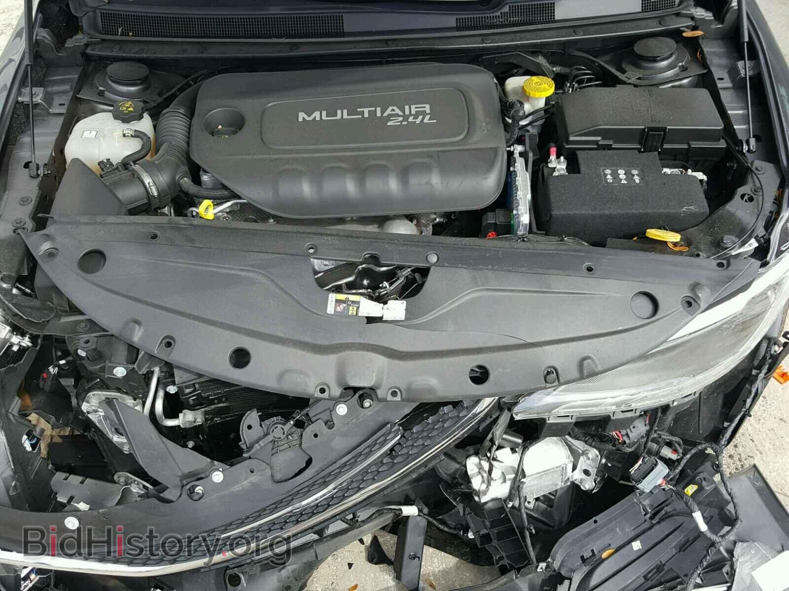 2017 CHRYSLER 200 - VIN: 1C3CCCAB0HN509109 - Фото 7