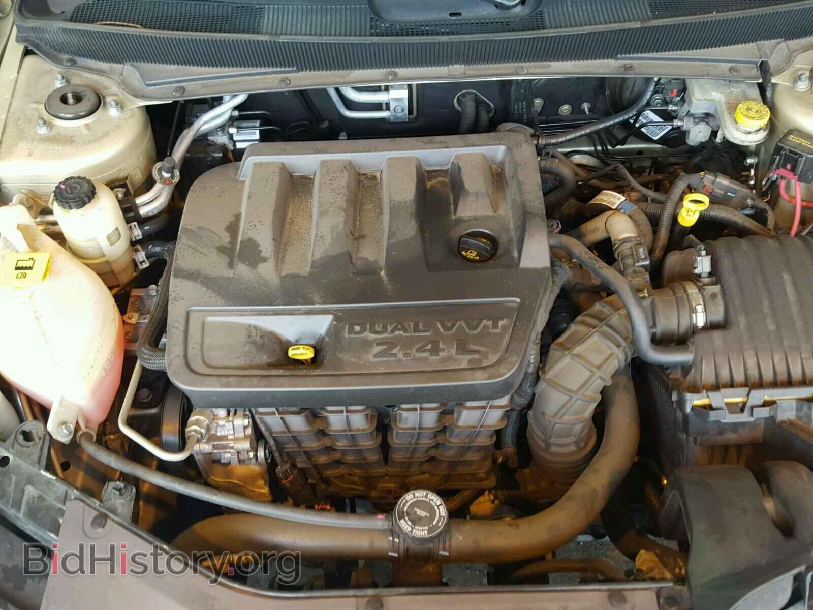 2010 CHRYSLER SEBRING - VIN: 1C3CC4FB3AN227244 - Фото 7
