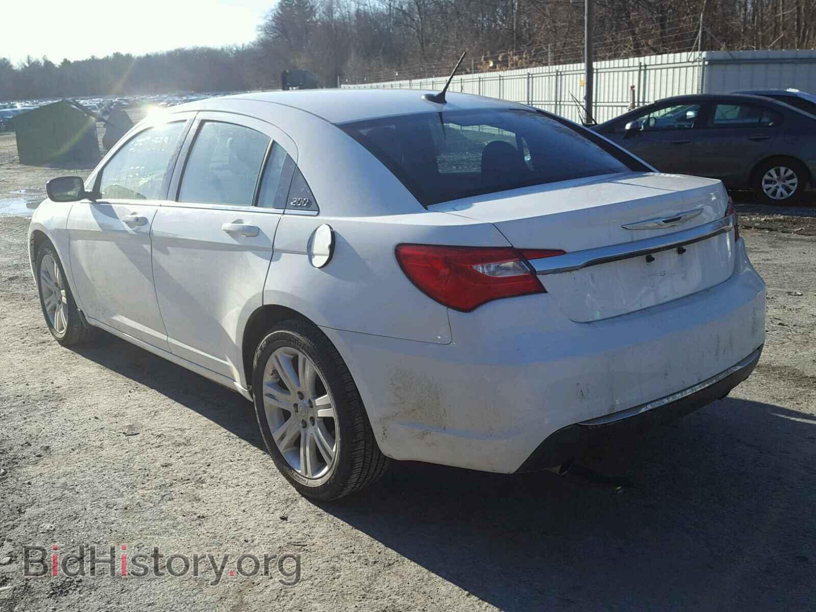 2011 CHRYSLER 200 - VIN: 1C3BC1FG2BN615346 - Фото 3