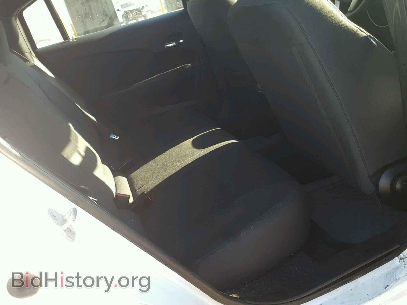 2011 CHRYSLER 200 - VIN: 1C3BC1FG2BN615346 - Фото 6