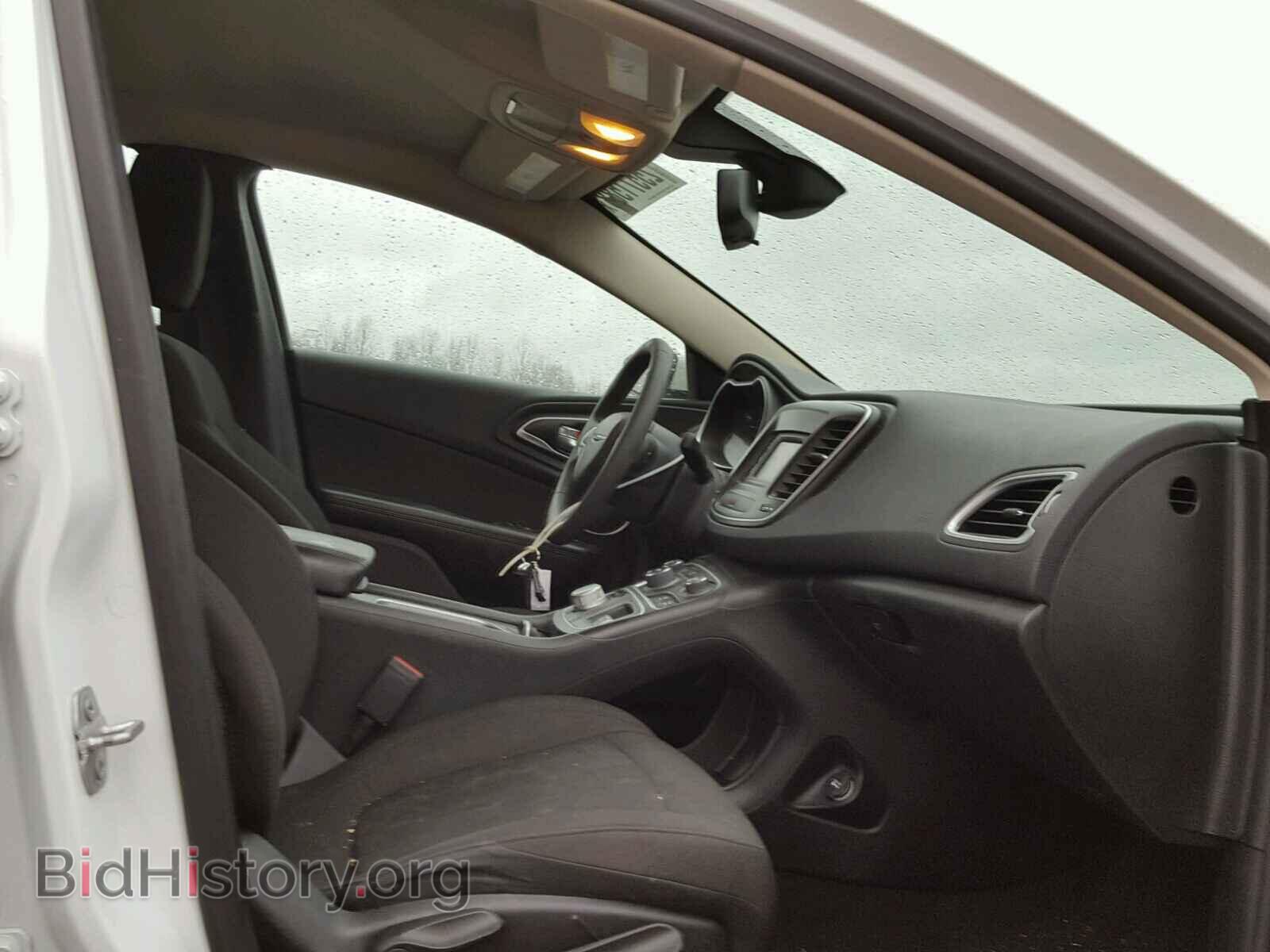 2015 CHRYSLER 200 - VIN: 1C3CCCAB1FN684837 - Photo 5