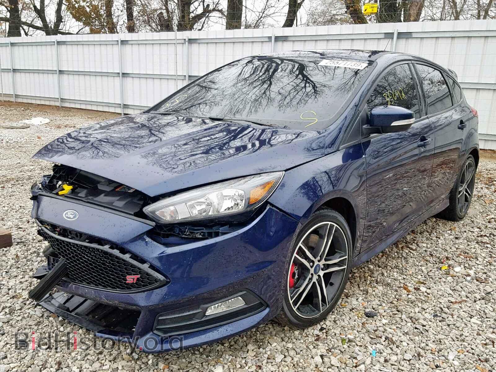 2017 FORD FOCUS - VIN: 1FADP3L9XHL299540 - Photo 2