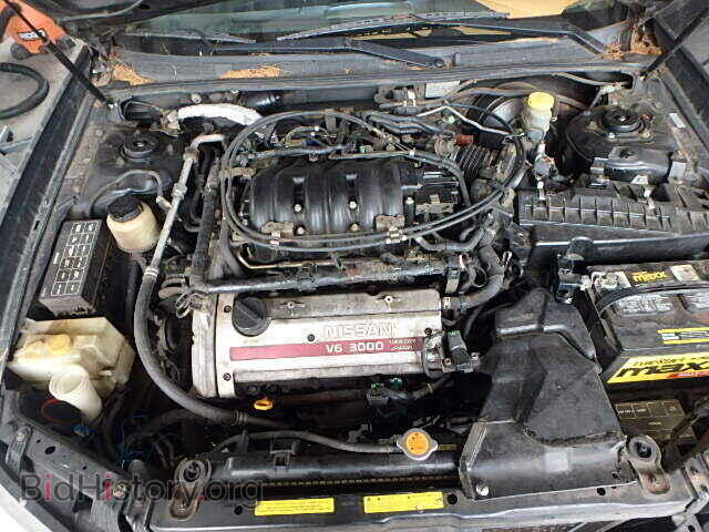 2000 NISSAN MAXIMA - VIN: JN1CA31AXYT213201 - Фото 7