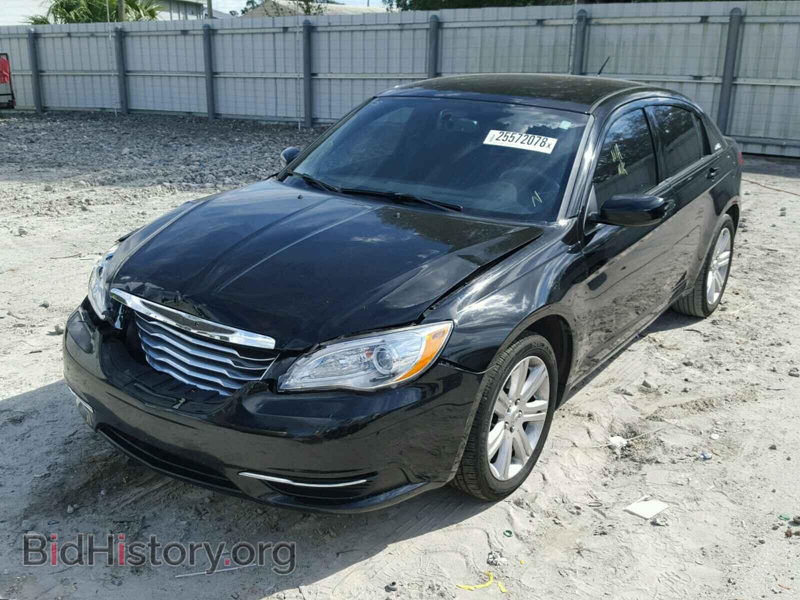 2013 CHRYSLER 200 - VIN: 1C3CCBBB9DN575614 - Photo 2