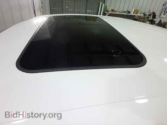 2011 AUDI A4 - VIN: WAUBFAFL8BN050954 - Фото 9