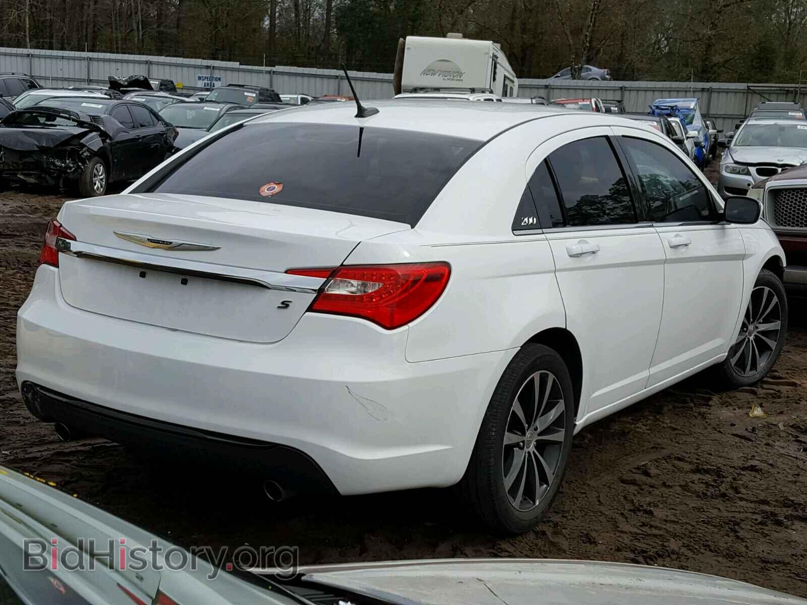 2014 CHRYSLER 200 - VIN: 1C3CCBBG4EN186859 - Фото 4