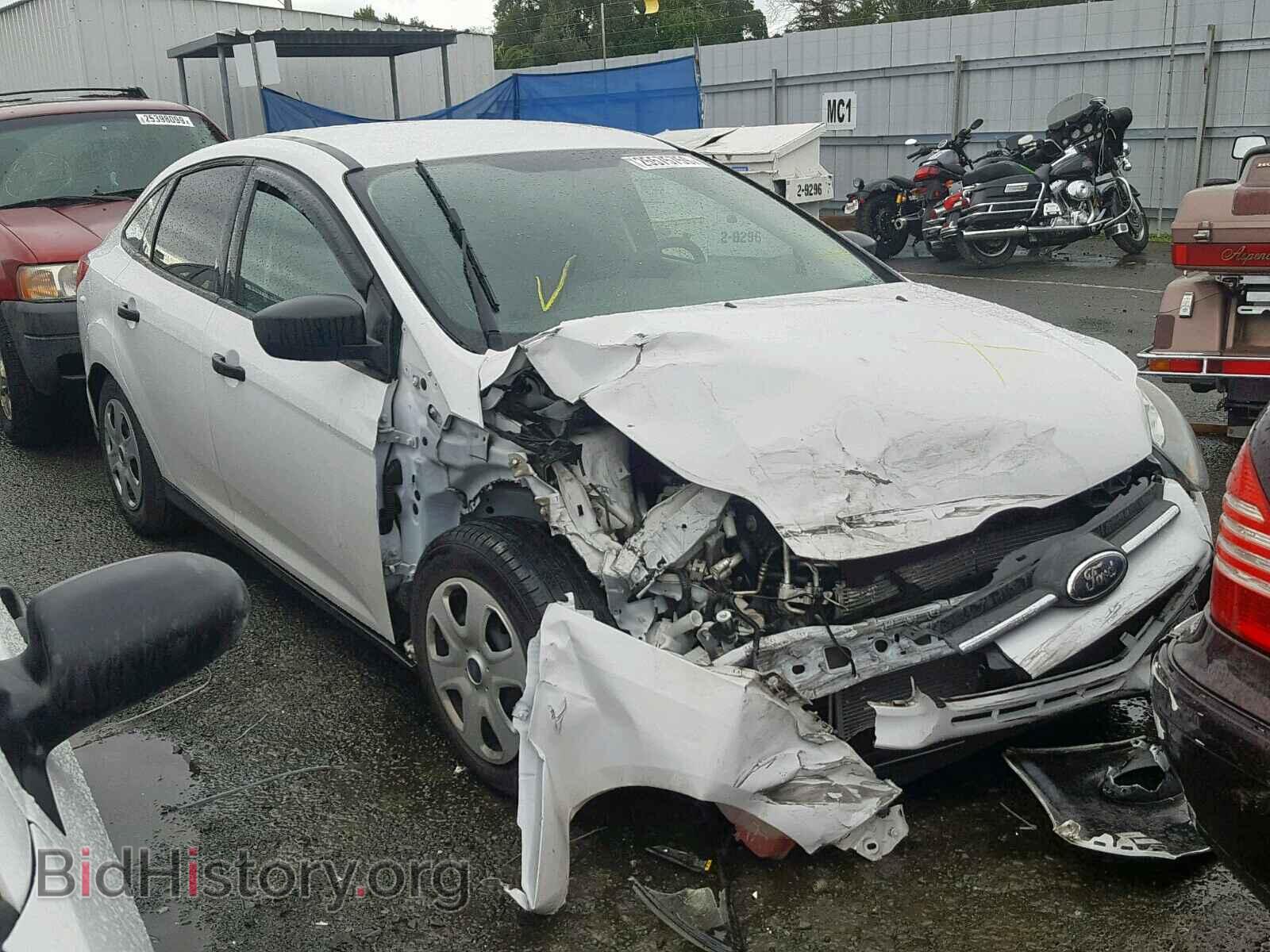 Photo 1FAHP3E22CL362818 - FORD FOCUS 2012