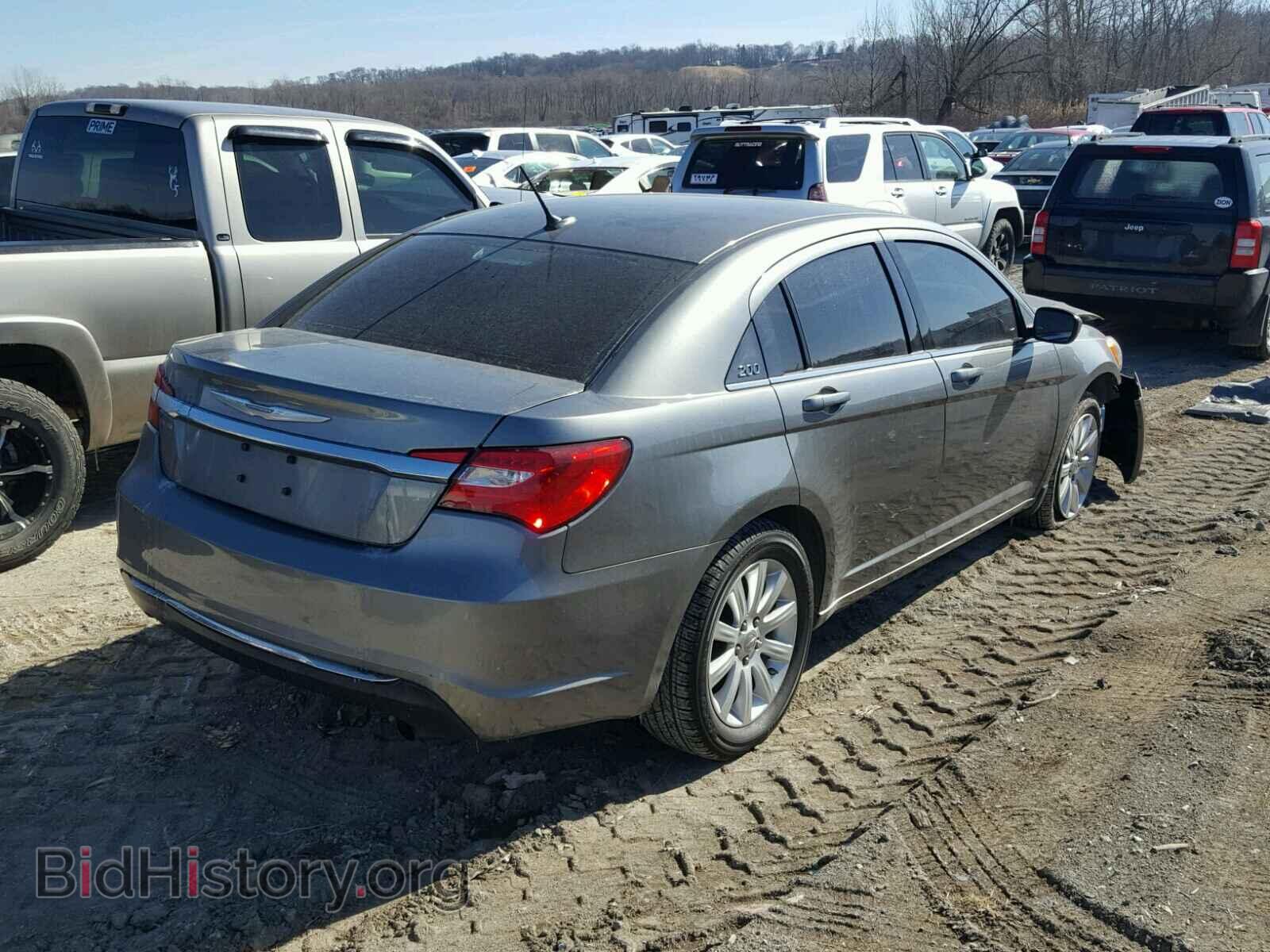 2013 CHRYSLER 200 - VIN: 1C3CCBBB0DN515575 - Фото 4