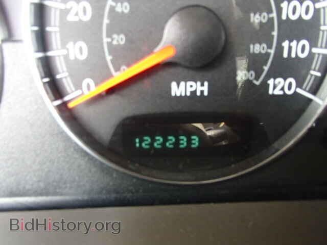 2005 CHRYSLER SEBRING - VIN: 1C3EL55R45N704847 - Фото 8