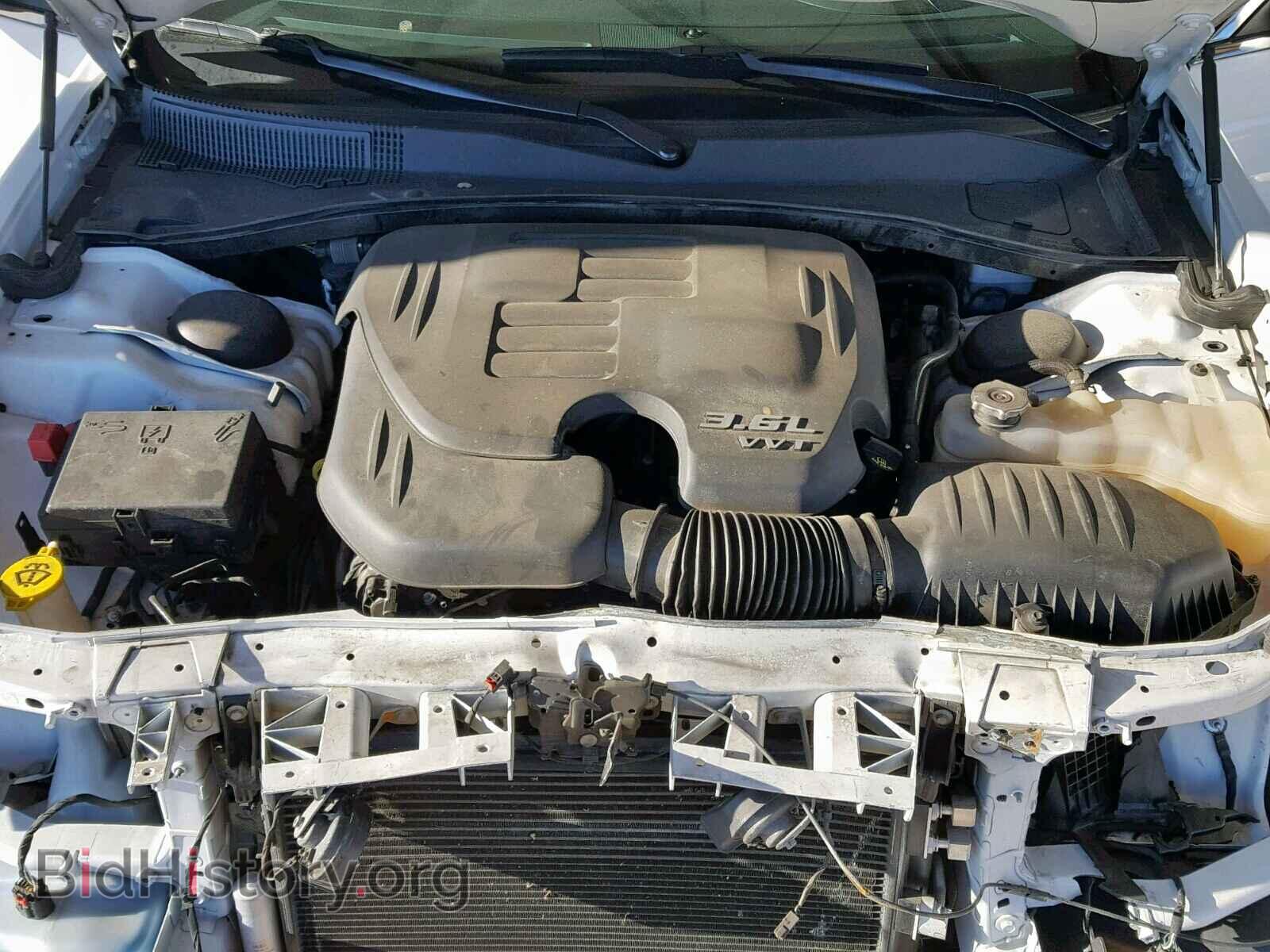 2014 CHRYSLER 300 - VIN: 2C3CCAAG4EH378108 - Фото 7