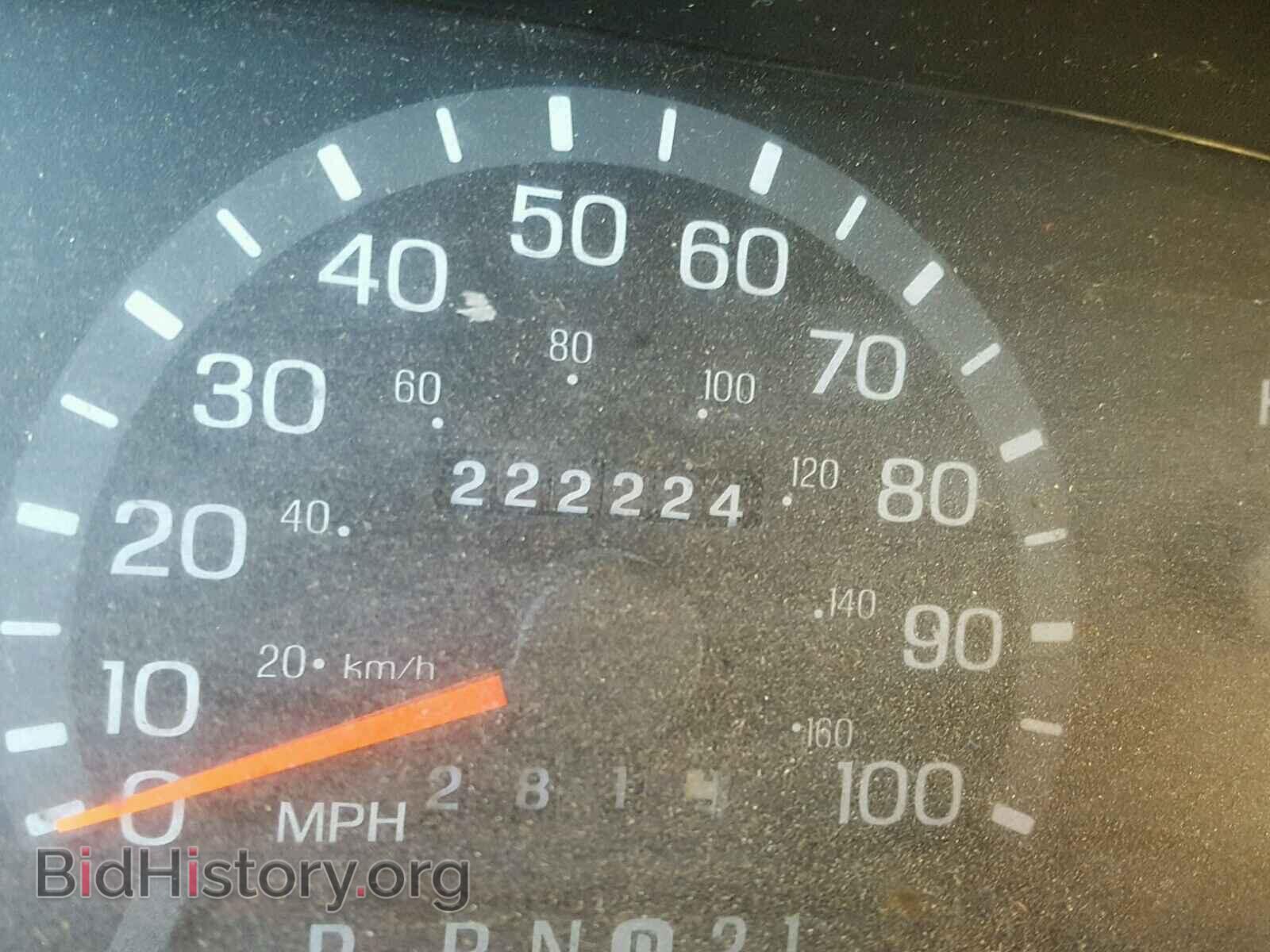 2002 FORD ECONOLINE - VIN: 1FTNE24L22HB17154 - Photo 8