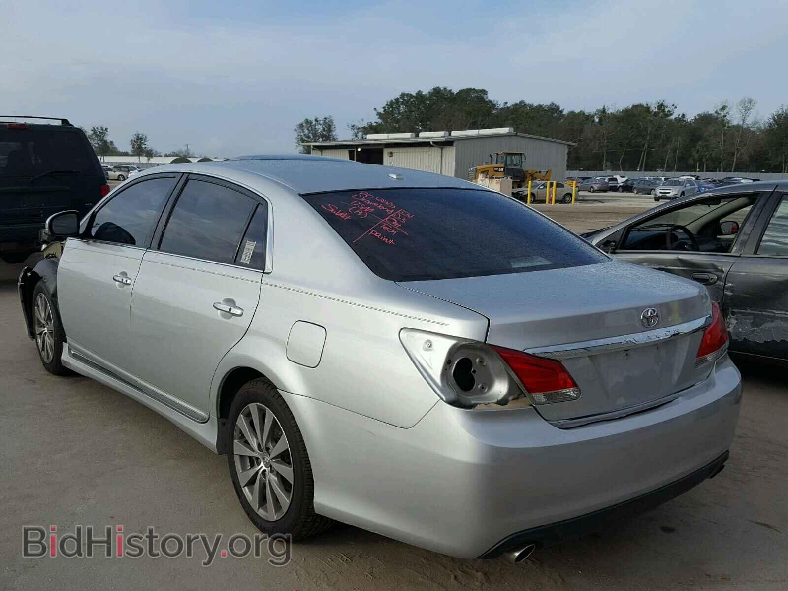 2011 TOYOTA AVALON - VIN: 4T1BK3DB2BU426182 - Фото 3