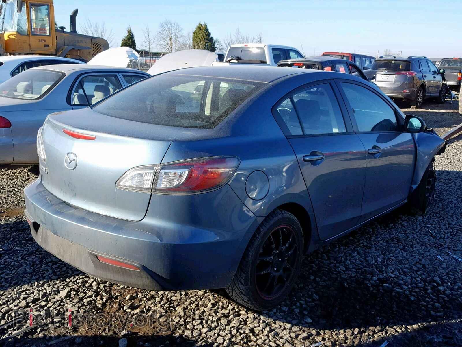 2011 MAZDA 3 - VIN: JM1BL1VG4B1451733 - Фото 4