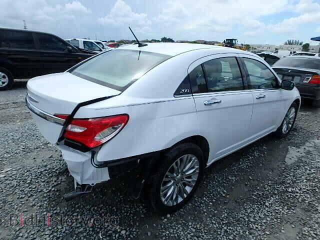 2012 CHRYSLER 200 - VIN: 1C3CCBCB0CN173770 - Фото 4