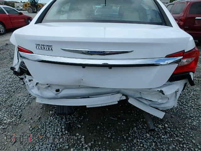 2012 CHRYSLER 200 - VIN: 1C3CCBCB0CN173770 - Фото 10