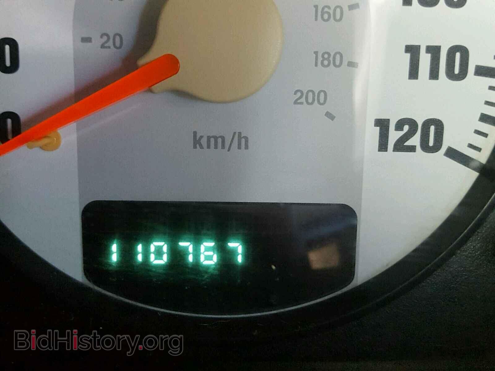 2004 CHRYSLER SEBRING - VIN: 1C3EL75R74N161004 - Фото 8
