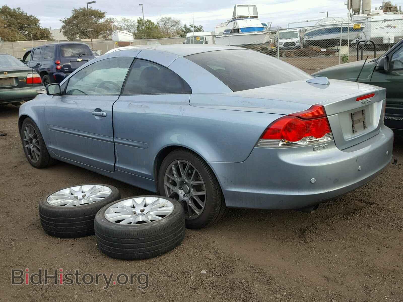 2007 VOLVO C70 - VIN: YV1MC68267J024724 - Фото 3