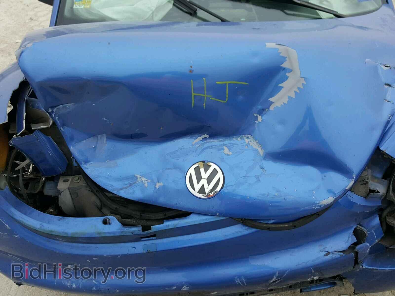 2000 VOLKSWAGEN BEETLE - VIN: 3VWCF21C1YM450827 - Фото 7
