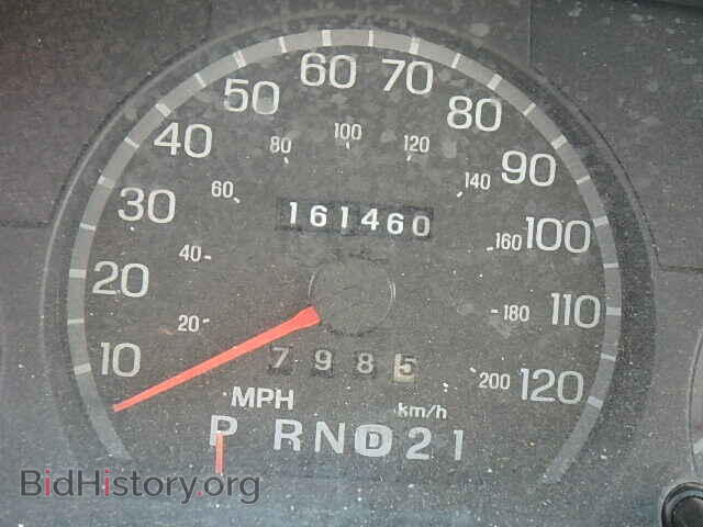 2000 FORD CROWN VIC - VIN: 2FAFP74W3YX149518 - Фото 8