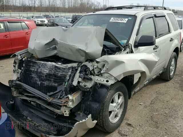 2009 FORD ESCAPE - VIN: 1FMCU03749KC30647 - Фото 2