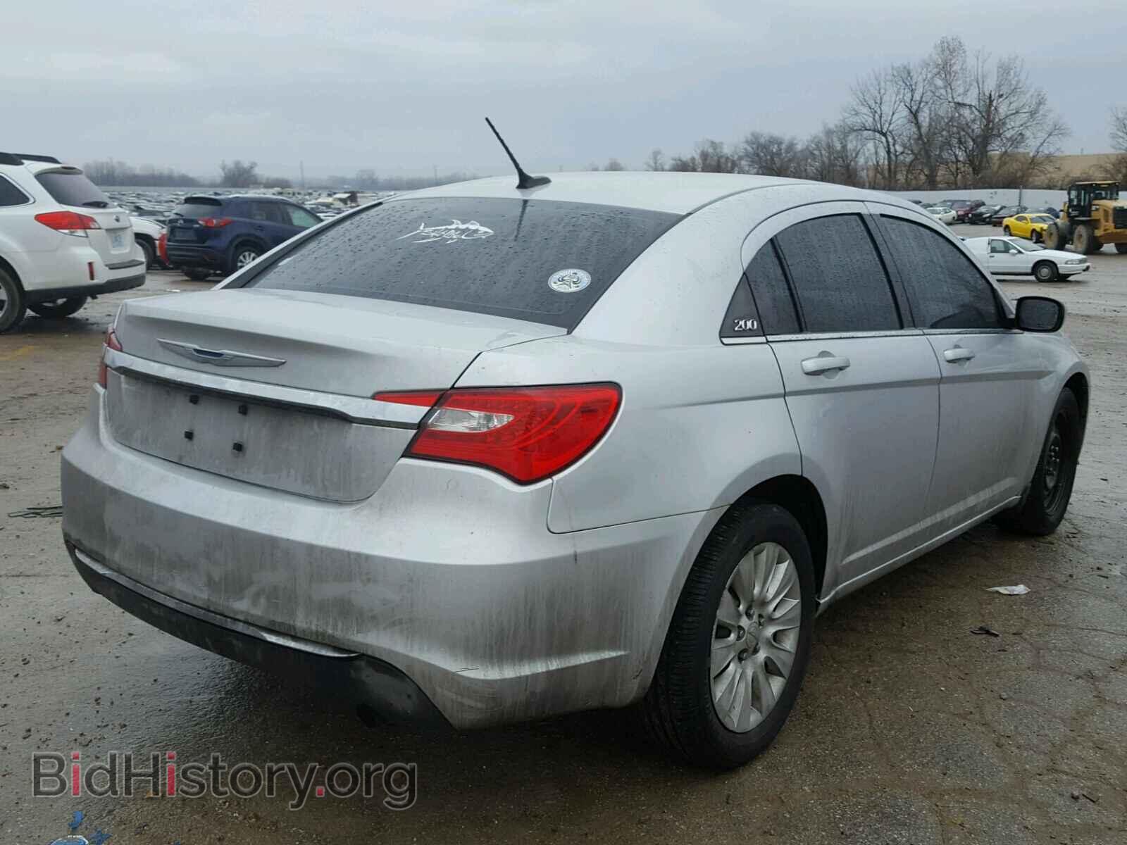 2012 CHRYSLER 200 - VIN: 1C3CCBAB2CN226178 - Фото 4
