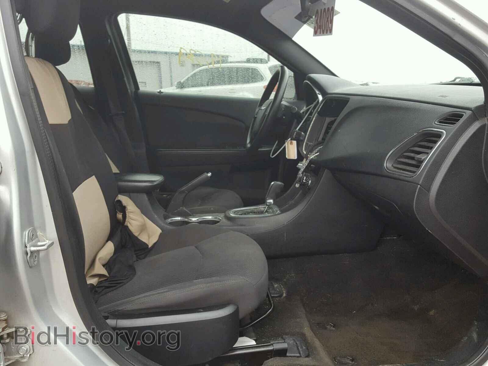 2012 CHRYSLER 200 - VIN: 1C3CCBAB2CN226178 - Фото 5