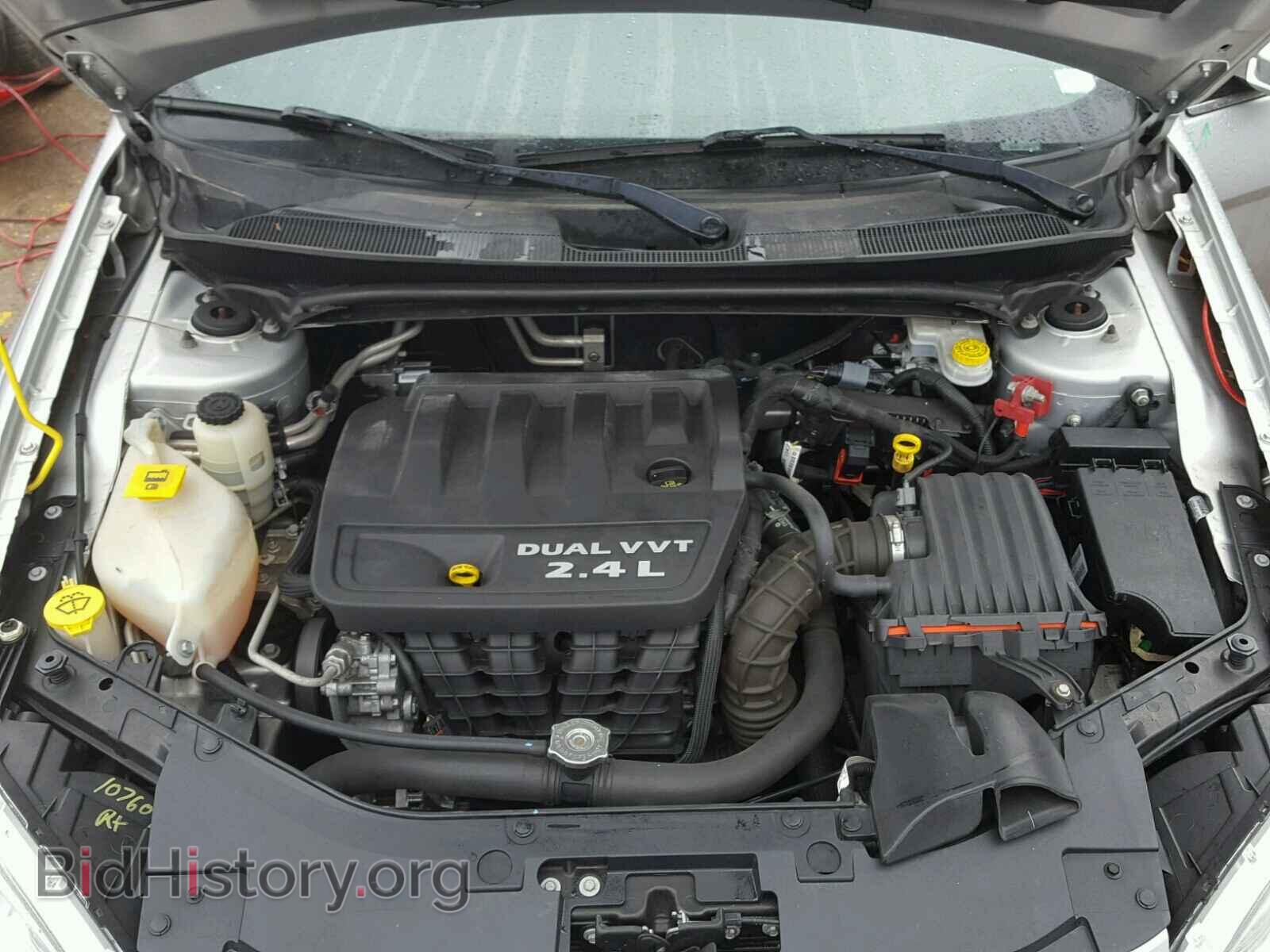 2012 CHRYSLER 200 - VIN: 1C3CCBAB2CN226178 - Фото 7