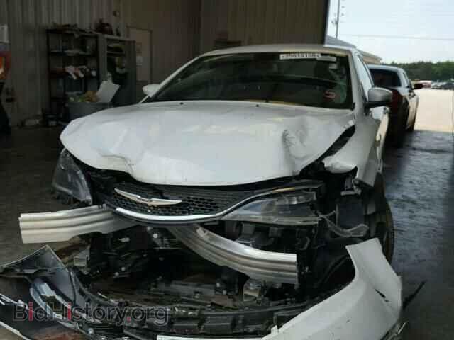 2016 CHRYSLER 200 - VIN: 1C3CCCAB5GN101851 - Фото 2