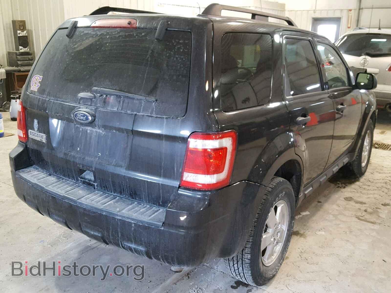2011 FORD ESCAPE - VIN: 1FMCU0D79BKA93404 - Фото 4
