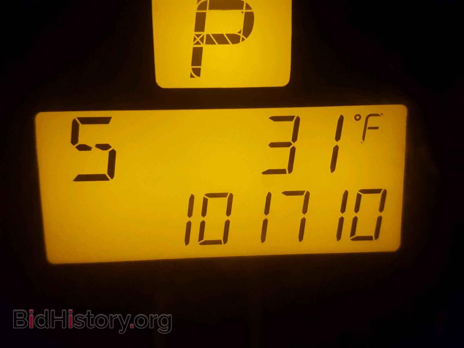 2008 SATURN VUE - VIN: 3GSCL33PX8S638330 - Фото 8