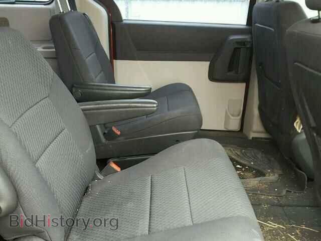 2010 Dodge CARAVAN (VIN 2D4RN4DE8AR135162) — photo 6 of 10