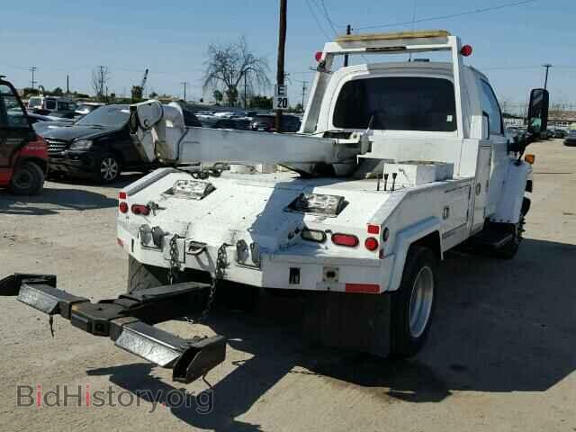 2008 GMC C/K/R5500 - VIN: 1GDE5C1988F401340 - Photo 4