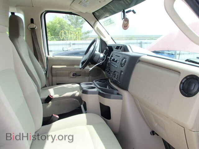 2010 FORD ECONOLINE - VIN: 1FBSS3BL8ADA46041 - Фото 5