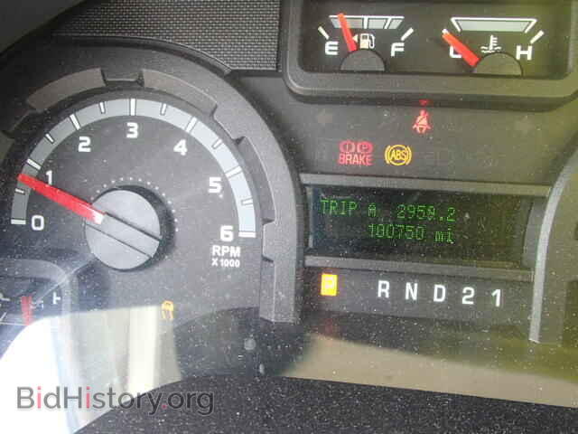 2010 FORD ECONOLINE - VIN: 1FBSS3BL8ADA46041 - Фото 8