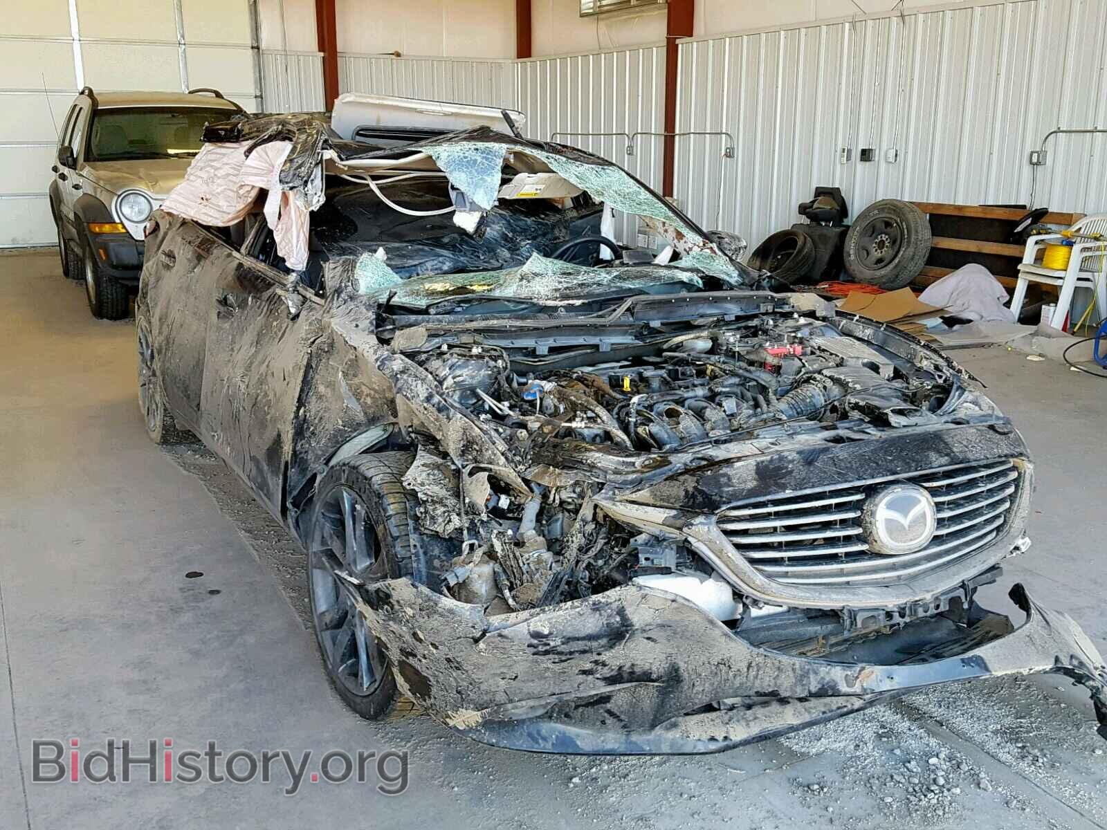 Photo  - MAZDA 6 2016