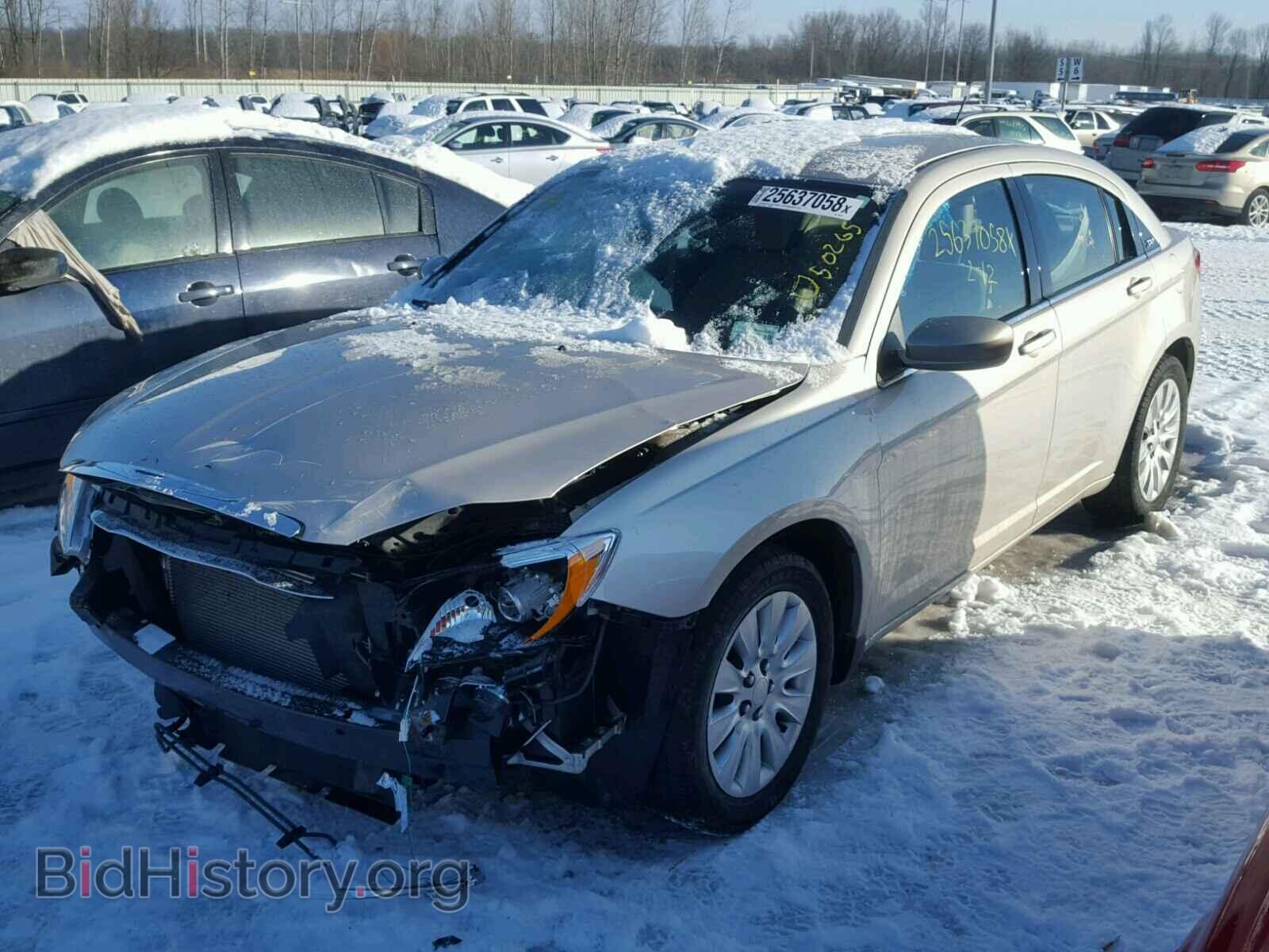 2014 CHRYSLER 200 - VIN: 1C3CCBAB2EN206242 - Фото 2