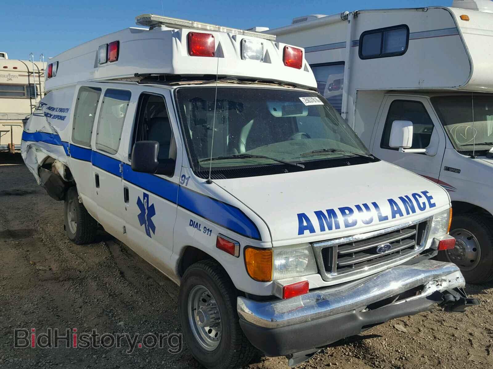 Photo 1FDSS34P64HB28757 - FORD ECONOLINE 2004