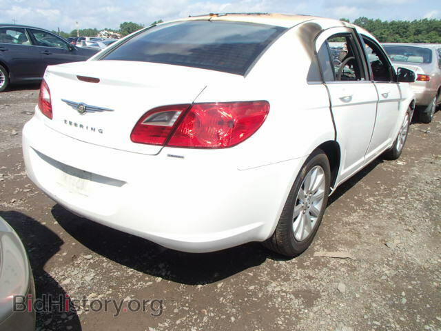 2010 CHRYSLER SEBRING - VIN: 1C3CC5FB9AN185183 - Фото 4