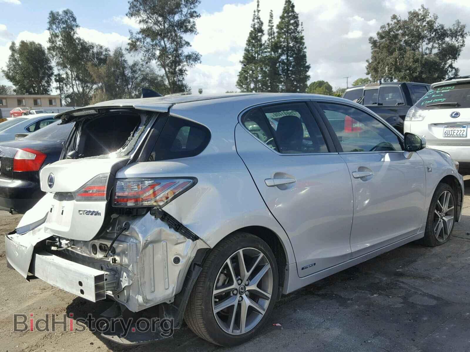 2016 LEXUS CT 200 - VIN: JTHKD5BH3G2252271 - Photo 4
