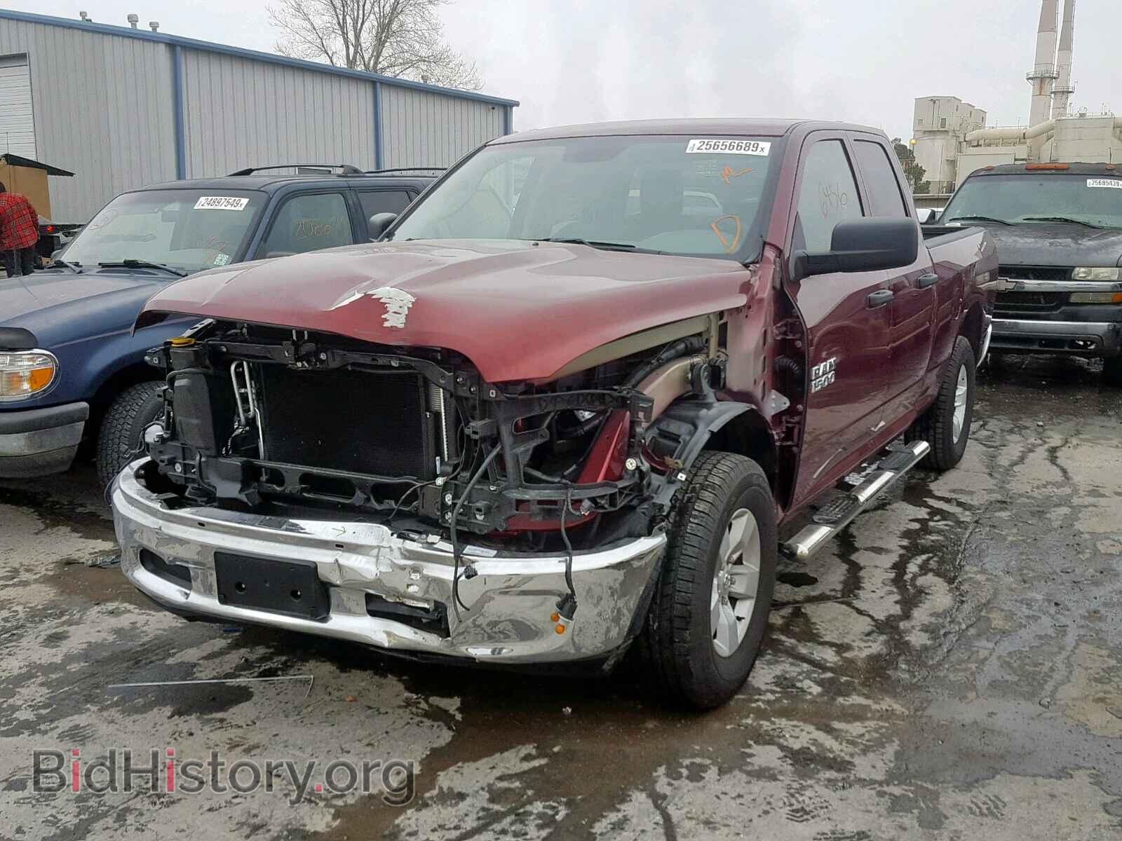 2018 RAM 1500 ST - VIN: 1C6RR7FG0JS307871 - Фото 2