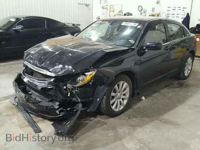 2013 CHRYSLER 200 - VIN: 1C3CCBBG5DN703360 - Фото 2