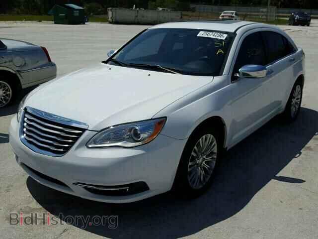 2013 CHRYSLER 200 - VIN: 1C3CCBCG4DN515377 - Фото 2