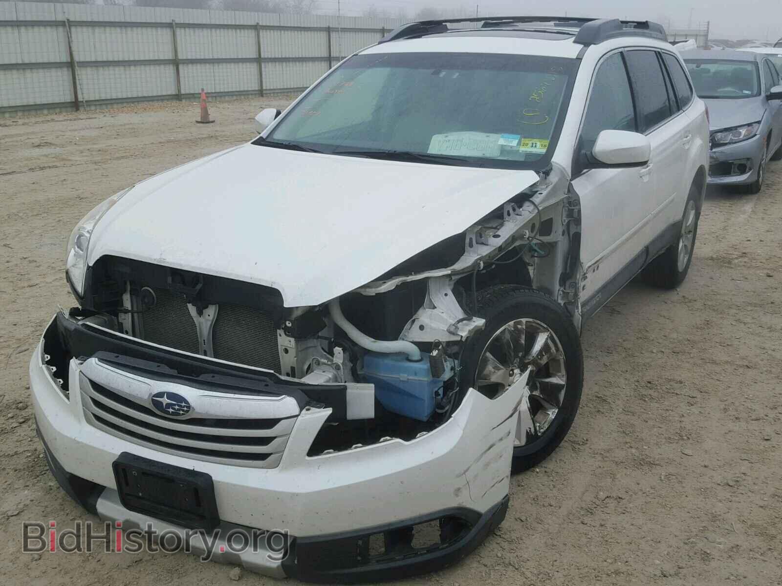 2011 SUBARU OUTBACK - VIN: 4S4BRDHC3B2438874 - Фото 2